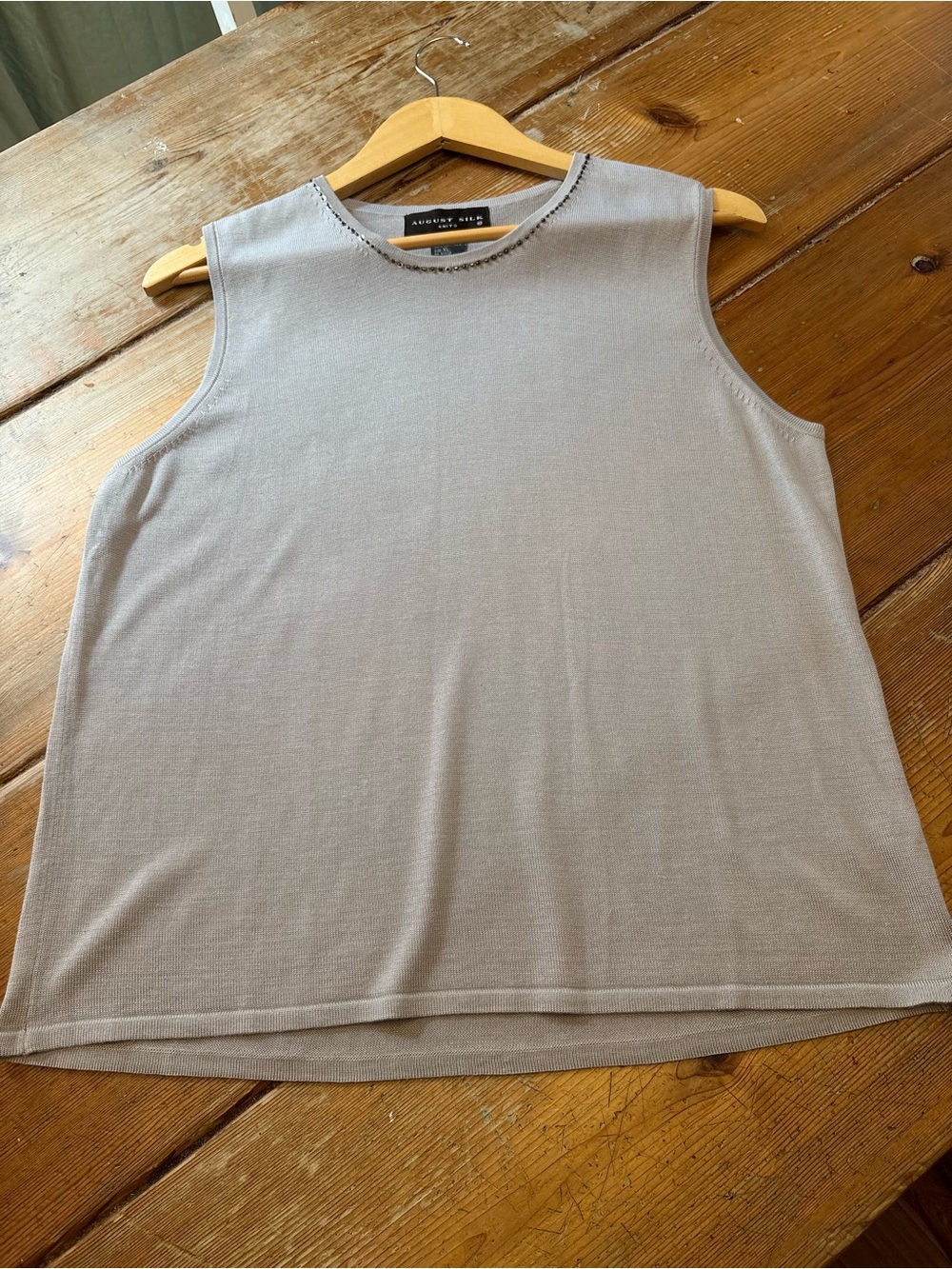 August Silk 100% Silk Shell XL Light Gray Beaded Sleeveless Blouse - Picture 11 of 12